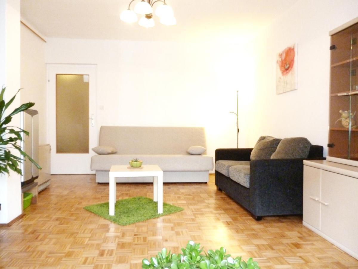 Apartment Irene Pula Exterior photo